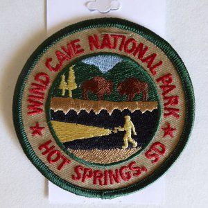 3” WIND CAVE NATIONAL PARK HOT SPRINGS SOUTH DAKOTA EMBROIDERED IRON  PATCH -NEW